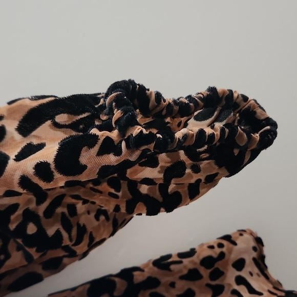 Lover + Friends | Leopard Daydream Burnout Blouse - Size M - Picture 6 of 10